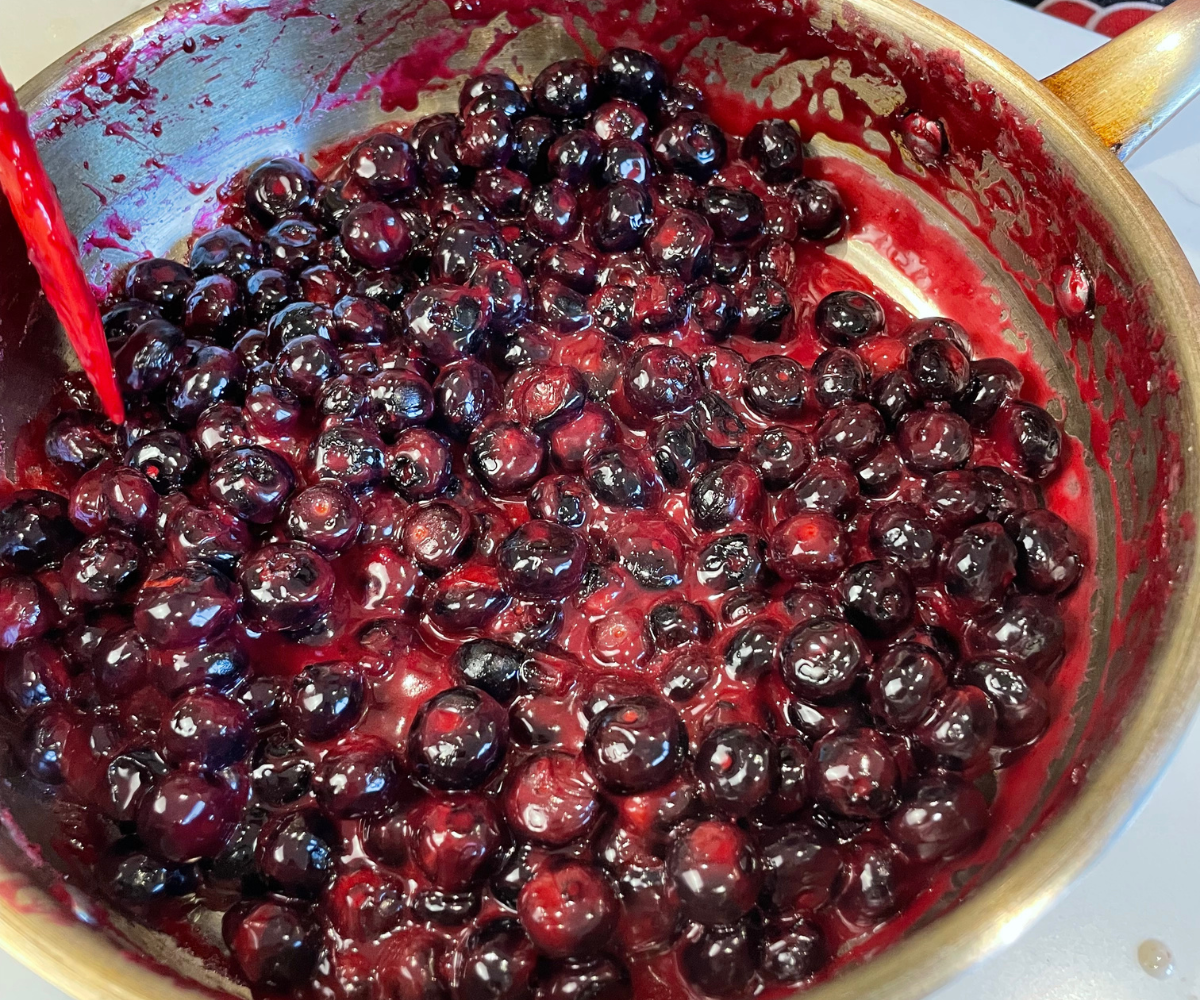 Fried Blueberry Pies - Kwokspots